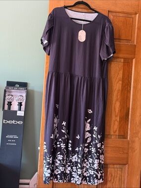 Dark Floral Hem Midi Dress
